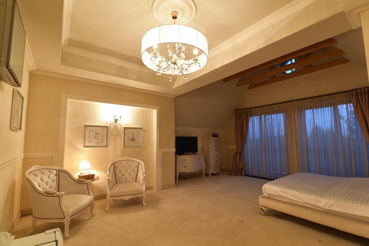 Lacul Verde Resort 普洛耶什蒂 外观 照片