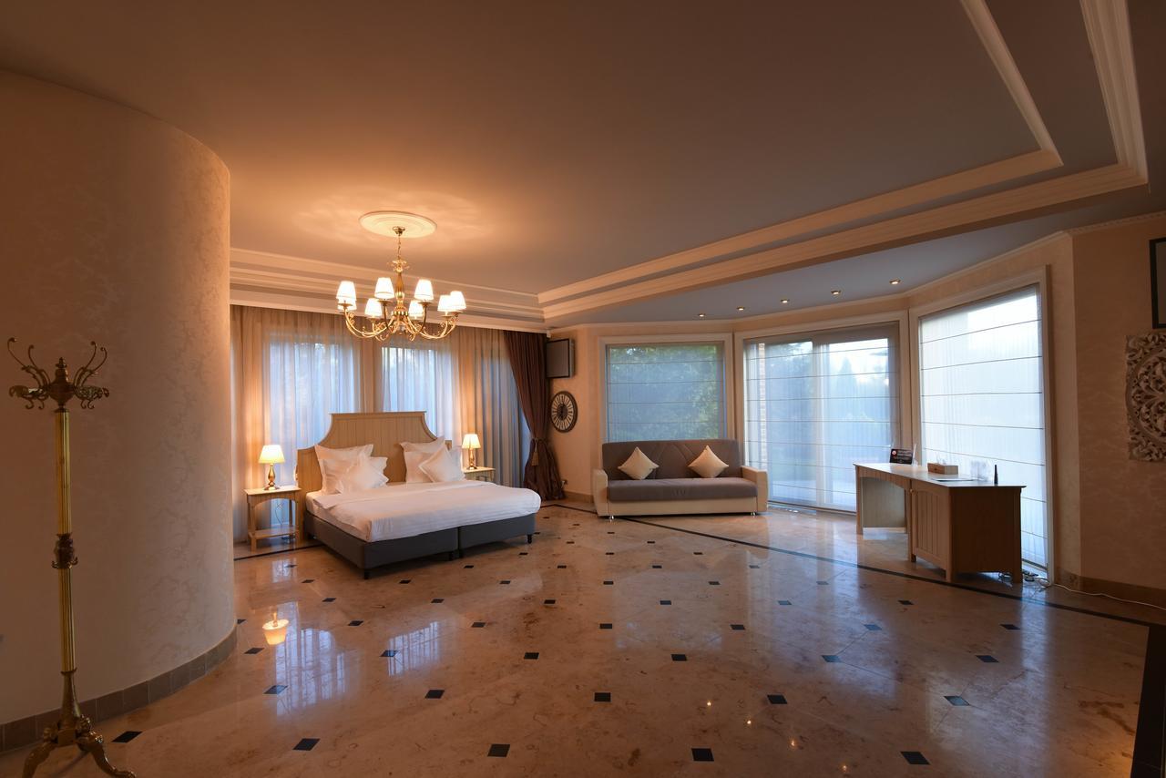 Lacul Verde Resort 普洛耶什蒂 外观 照片