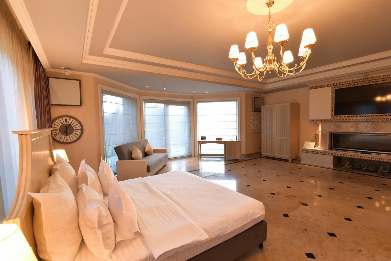 Lacul Verde Resort 普洛耶什蒂 外观 照片