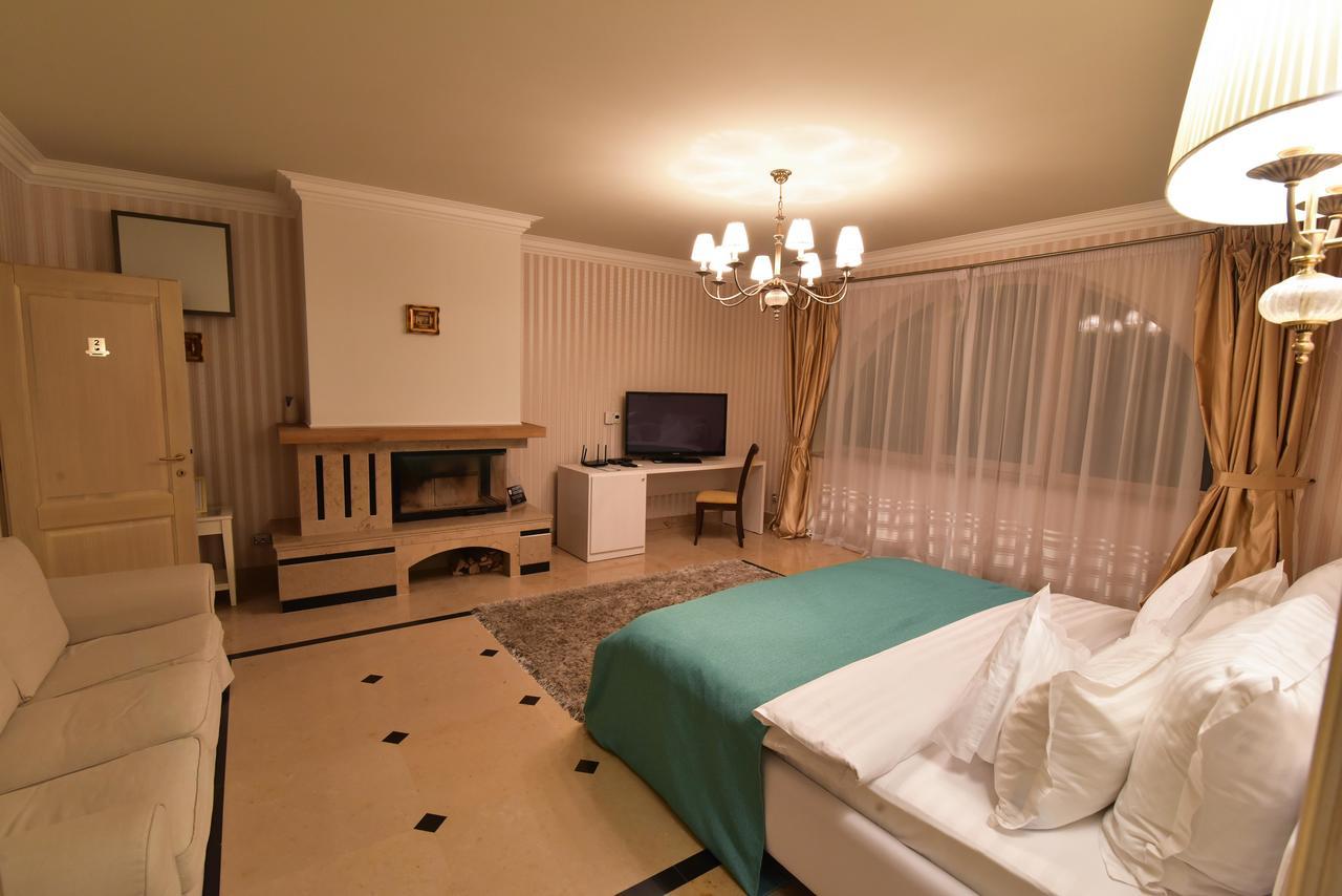 Lacul Verde Resort 普洛耶什蒂 外观 照片